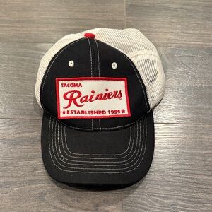 Promotional adventures Black and Gray Tacoma Rainiers Cap 1:10